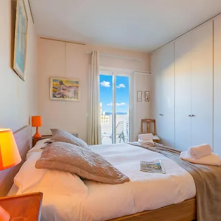 Apartament Le 44 - Sea & Mountain View - Happy *
