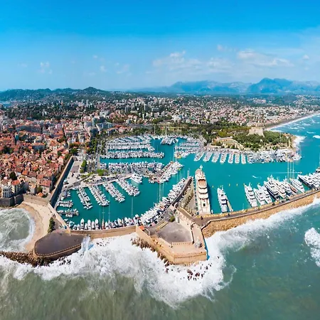 Le 44 - Sea & Mountain View - Happy アパート アンティーブ