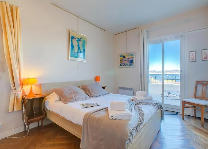 Le 44 - Sea & Mountain View - Happy Daire Antibes