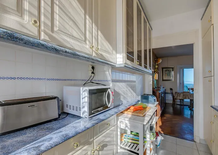 Le 44 - Sea & Mountain View - Happy Daire Antibes