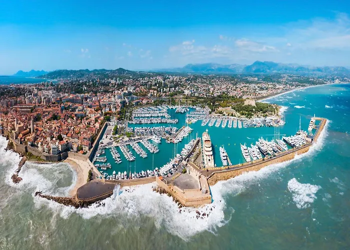 Le 44 - Sea & Mountain View - Happy Daire Antibes