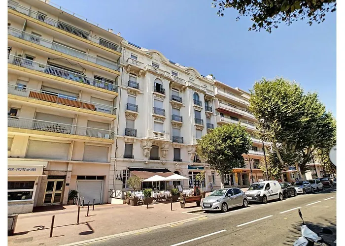 Daire Le 44 - Sea & Mountain View - Happy Antibes